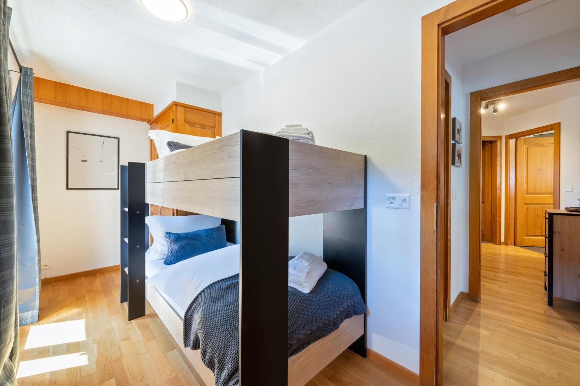 No 8 Bed & Bar Hotel Verbier Exterior photo
