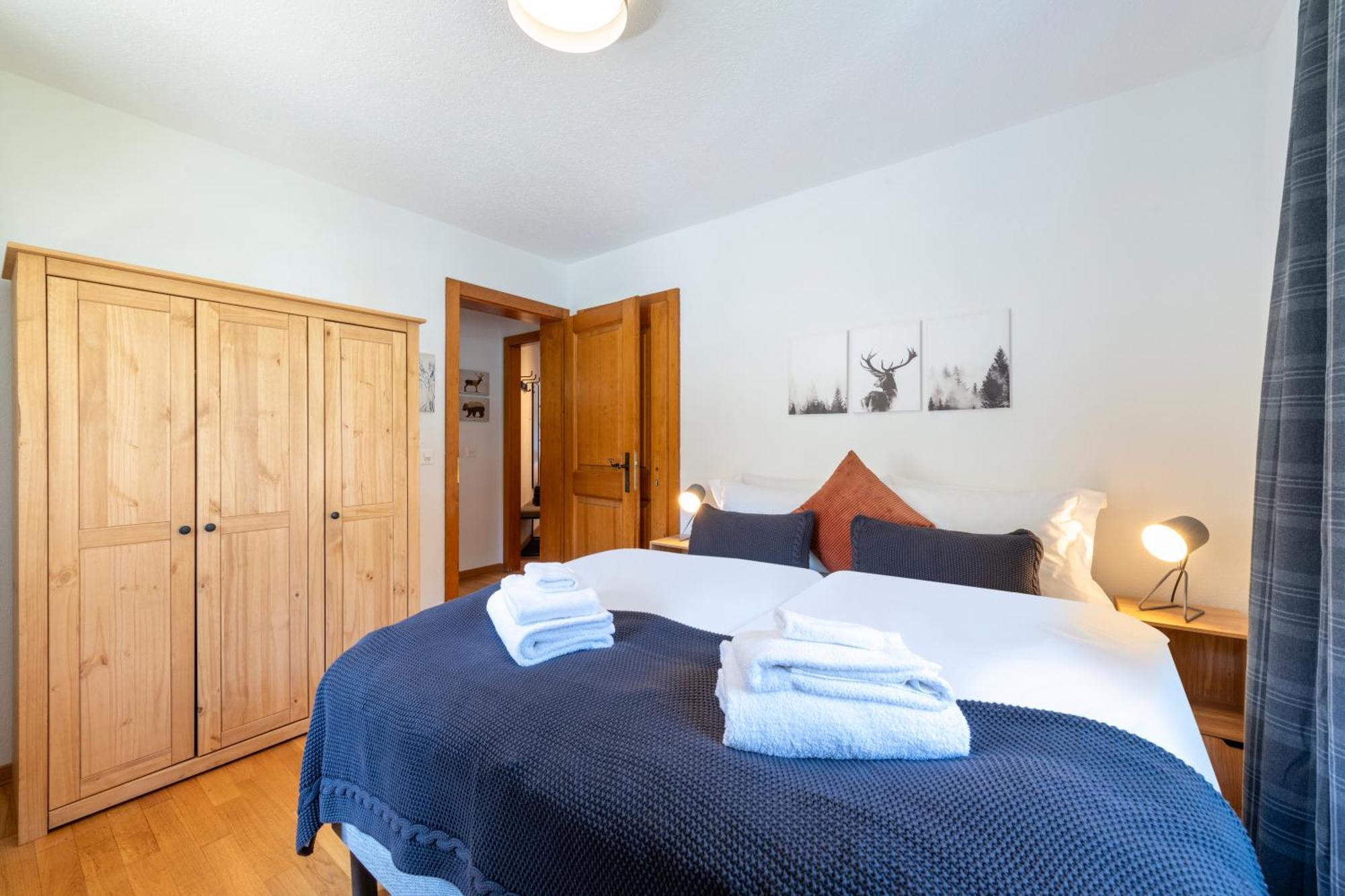 No 8 Bed & Bar Hotel Verbier Exterior photo